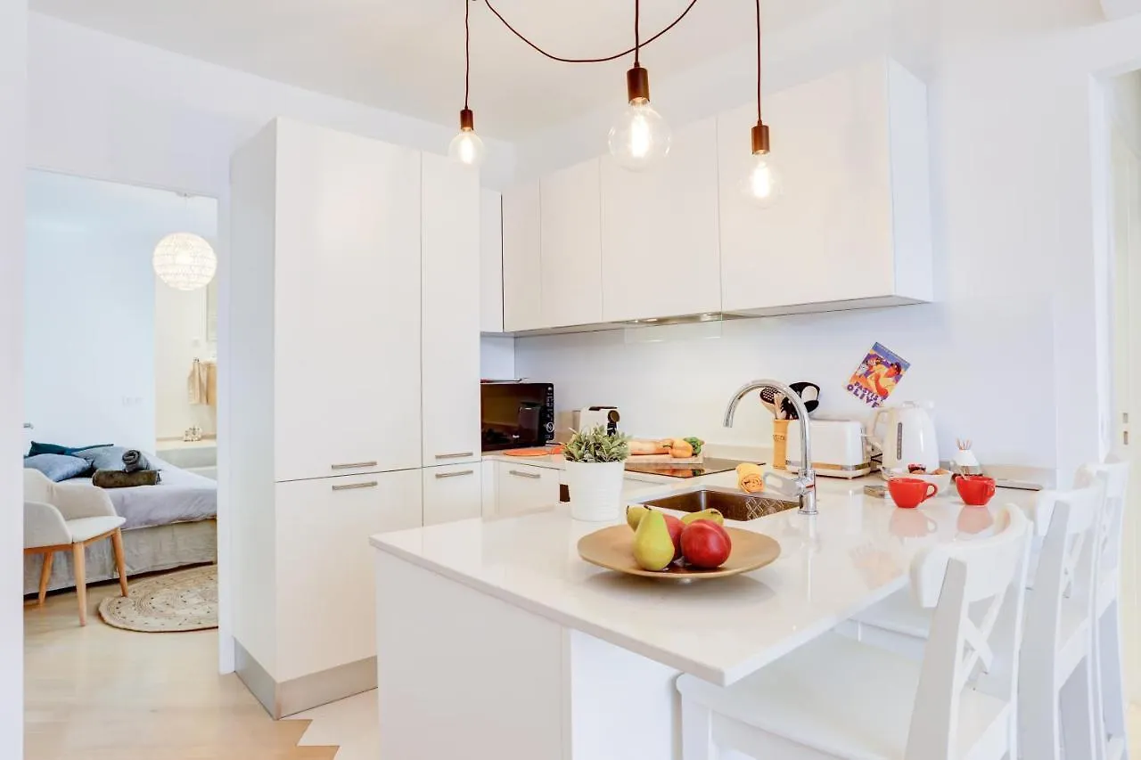 Lou C -Charmant Apt, Clim, Wifi, Refait A Neuf, 6Pers Nice France
